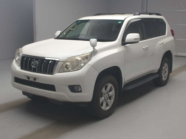 TOYOTA LAND CRUISER PRADO 2013