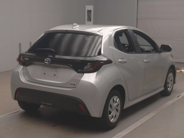 TOYOTA YARIS 2021