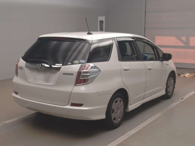 HONDA FIT SHUTTLE 2013