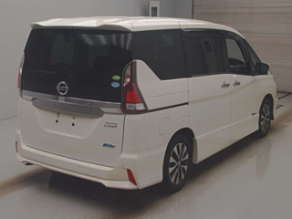 NISSAN SERENA 2018