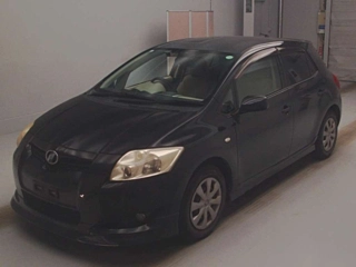 TOYOTA AURIS 2009