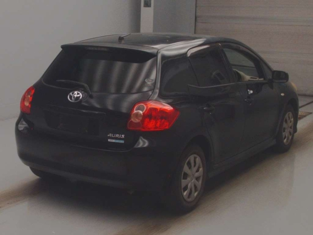 TOYOTA AURIS 2009