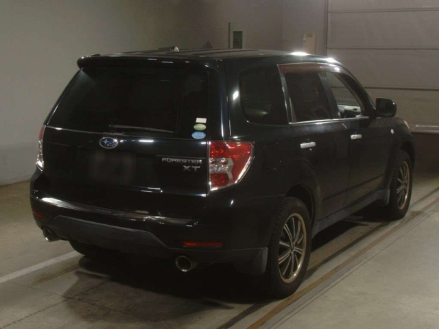 SUBARU FORESTER 2010