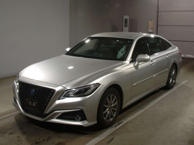 TOYOTA CROWN 2020
