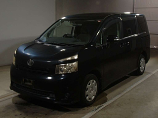 TOYOTA VOXY 2008