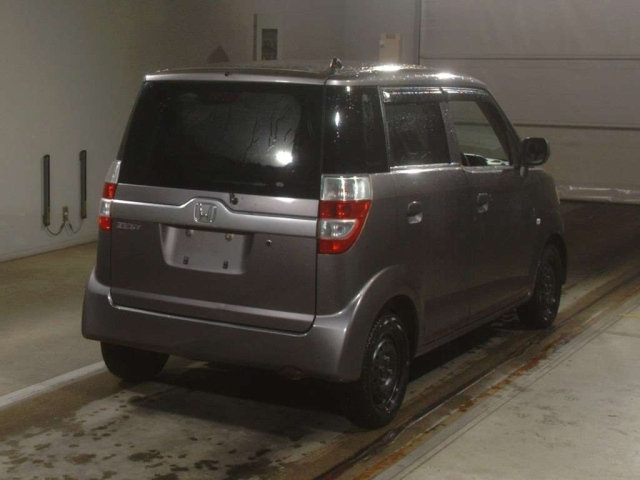 HONDA ZEST 2009
