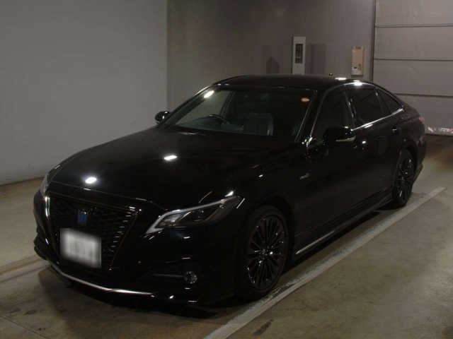 TOYOTA CROWN 2020