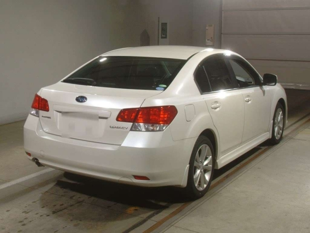 SUBARU LEGACY B4 2012
