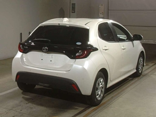 TOYOTA YARIS 2021