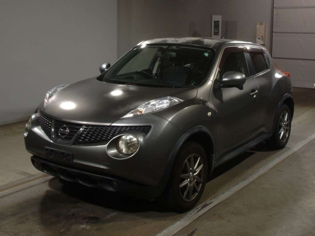 NISSAN JUKE 2011