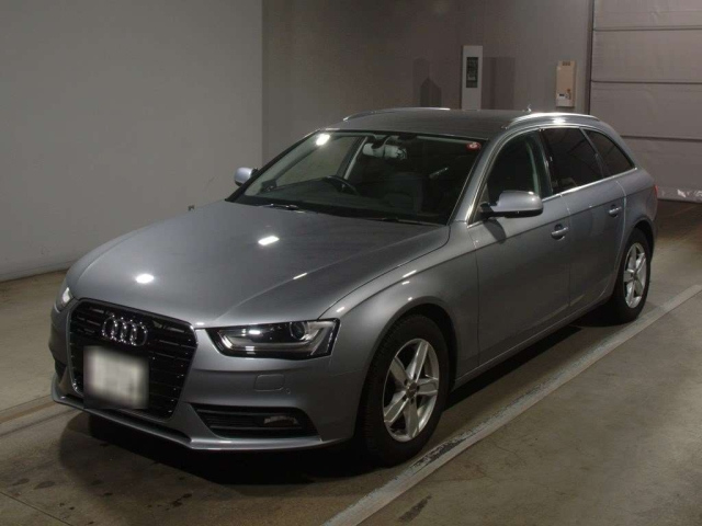 AUDI A4 2014