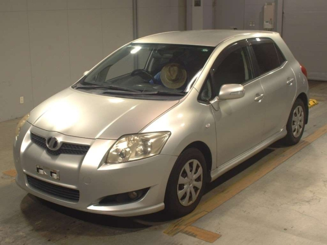 TOYOTA AURIS 2008