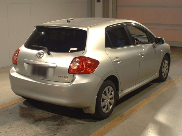 TOYOTA AURIS 2008