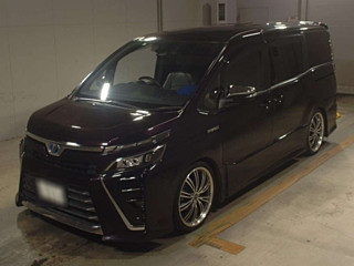 TOYOTA VOXY 2017