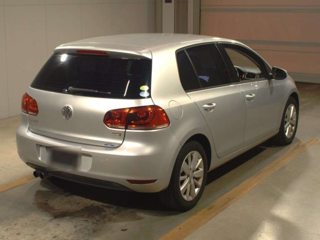 VOLKSWAGEN GOLF 2013