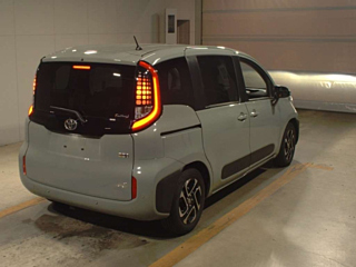 TOYOTA SIENTA 2022