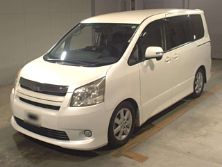 TOYOTA NOAH 2008