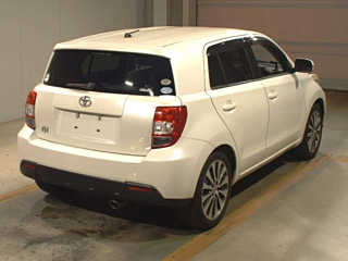 TOYOTA IST 2008