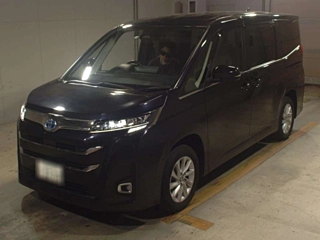 TOYOTA NOAH 2022