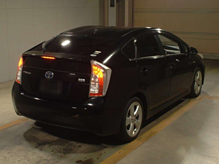 TOYOTA PRIUS 2015