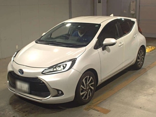 TOYOTA AQUA 2022