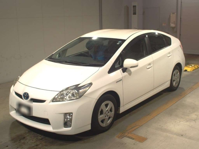 TOYOTA PRIUS 2010