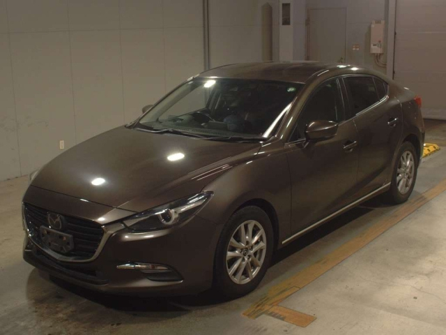 MAZDA AXELA 2016