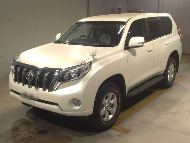 TOYOTA LAND CRUISER PRADO 2016