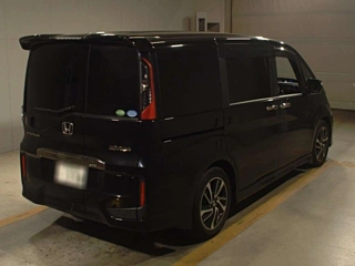 HONDA STEP WAGON 2017