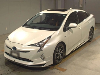 TOYOTA PRIUS 2016