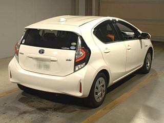 TOYOTA AQUA 2020
