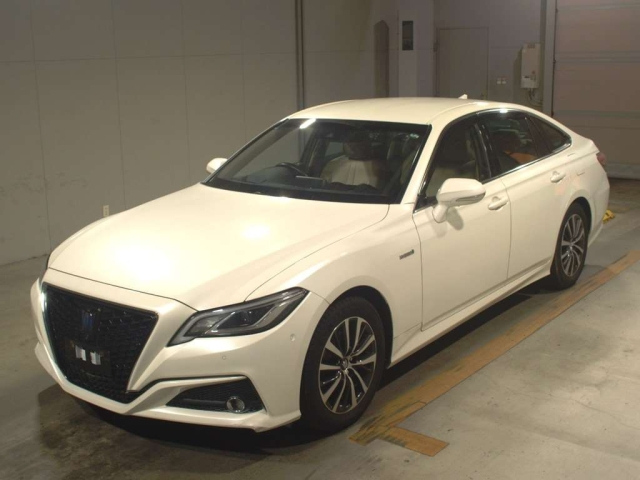 TOYOTA CROWN 2020