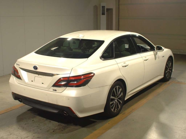 TOYOTA CROWN 2020