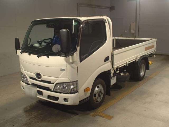 HINO DUTRO 2022