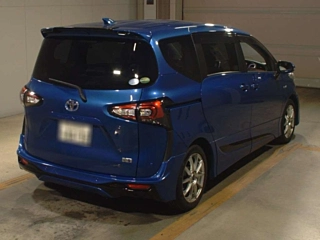 TOYOTA SIENTA 2020