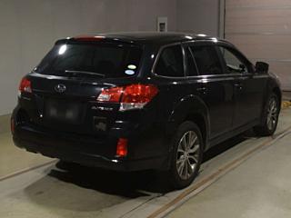 SUBARU LEGACY OUTBACK 2011