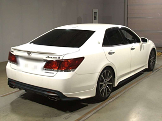 TOYOTA CROWN 2013