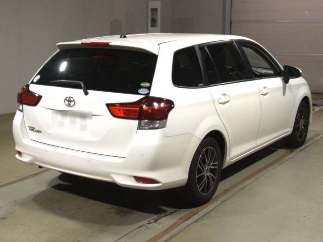 TOYOTA COROLLA FIELDER 2018