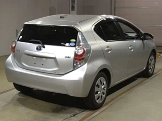 TOYOTA AQUA 2014