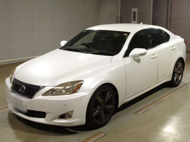 LEXUS IS 2010
