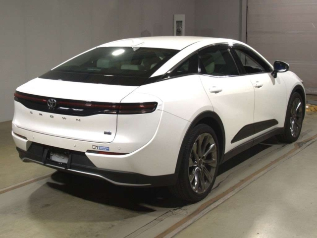 TOYOTA CROWN CROSSOVER 2022