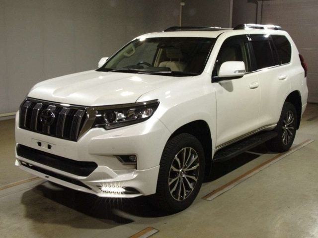 TOYOTA LAND CRUISER PRADO 2020