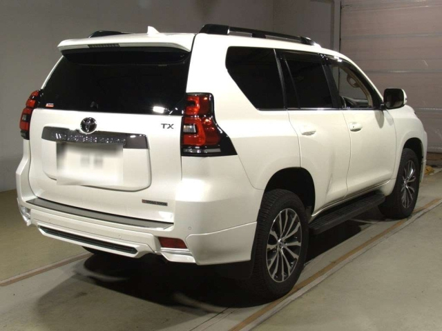 TOYOTA LAND CRUISER PRADO 2020