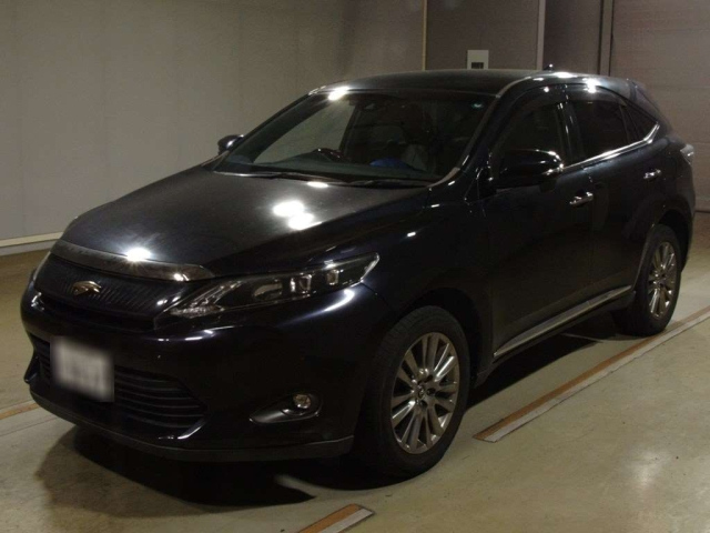 TOYOTA HARRIER 2015