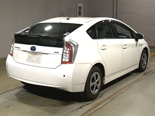 TOYOTA PRIUS 2012
