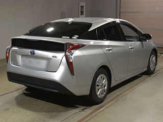 TOYOTA PRIUS 2018
