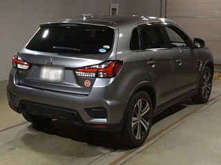 MITSUBISHI RVR 2020