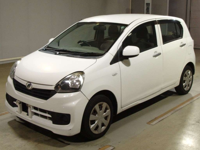 DAIHATSU MIRA E S 2016