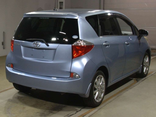 TOYOTA RACTIS 2012