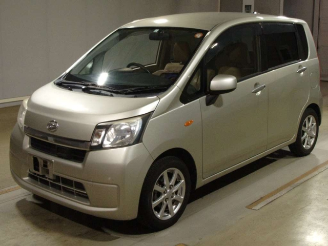 DAIHATSU MOVE 2013